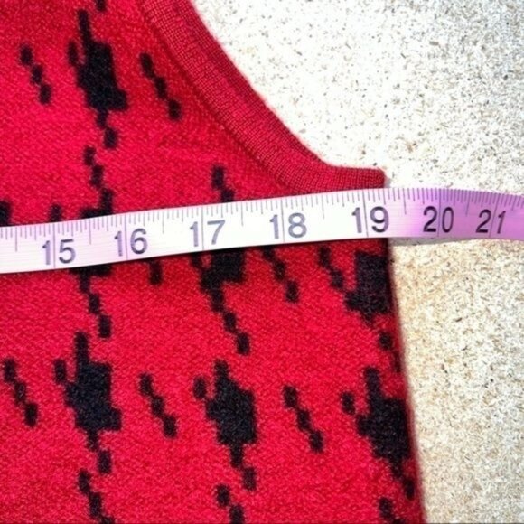 Crystal-Kobe Womens Wool Houndstooth Zip-Up Sweater Vest Red & Black Vintage Siz - Picture 2 of 11